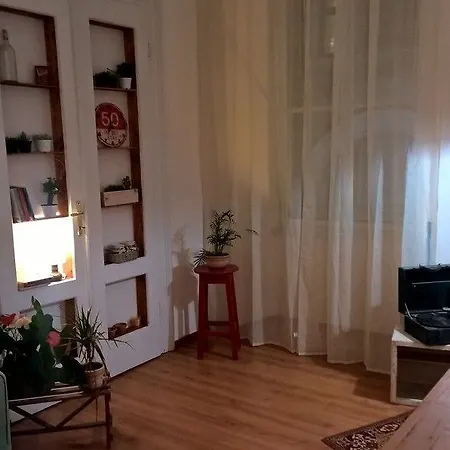 Oda ve Kahvaltı Peggy Trieste